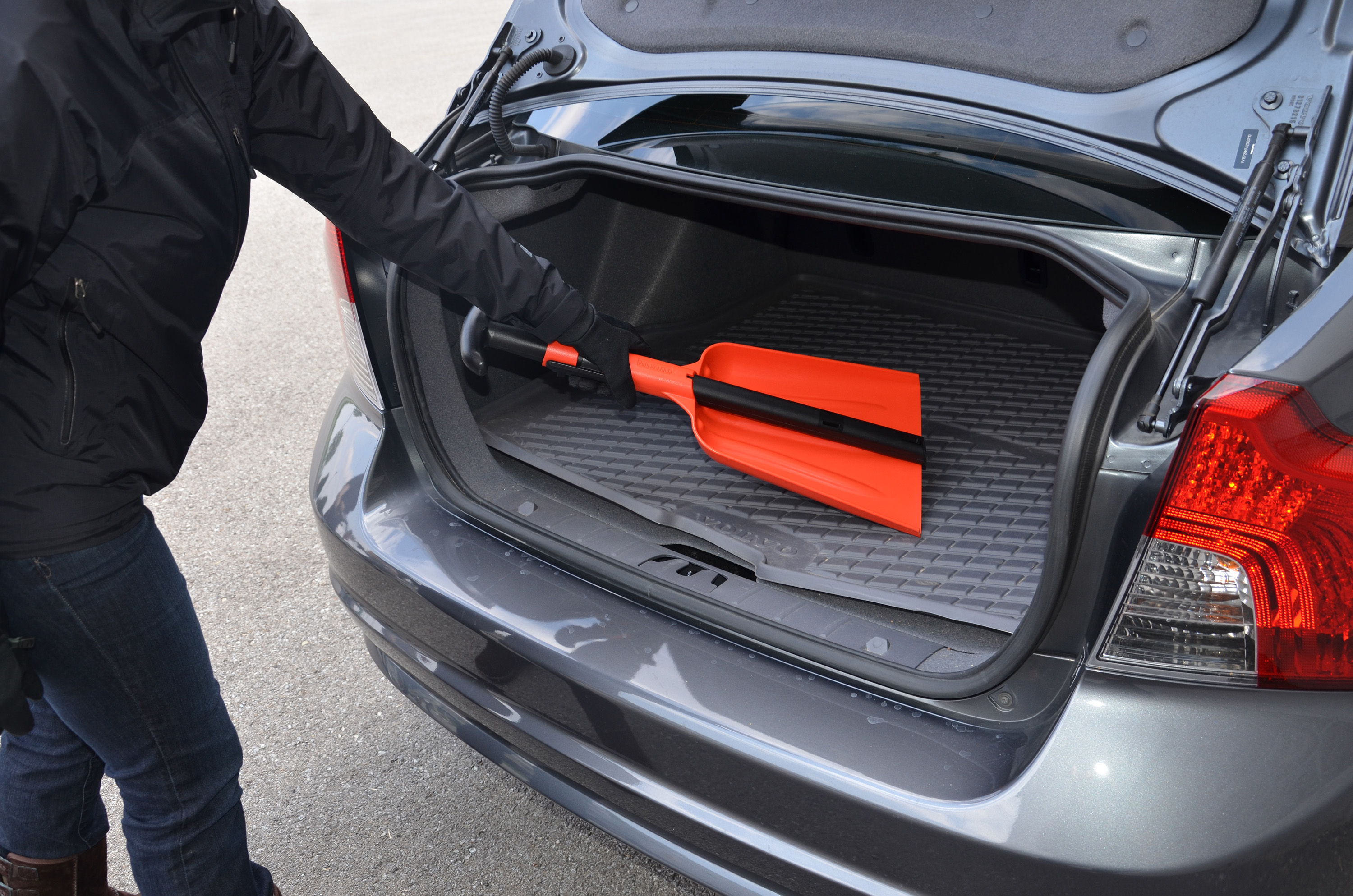 The Hinja easily stored in a vehicle trunk in case of emergency